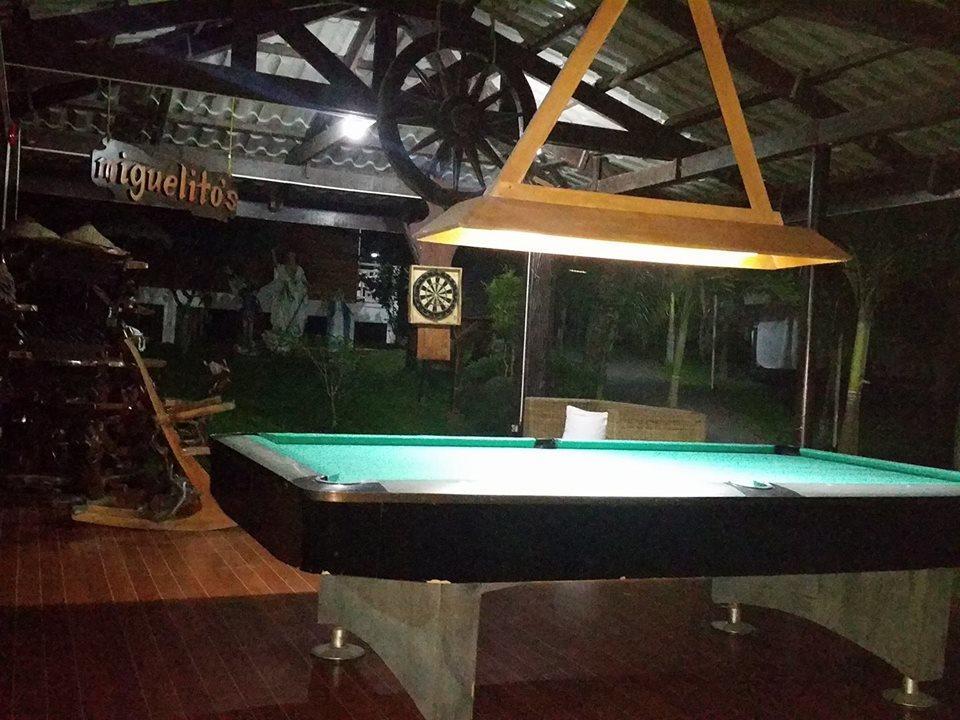Casa De Miguelitos Hotel Tagaytay City Екстериор снимка