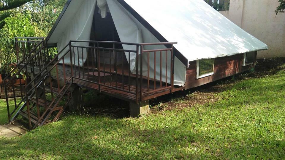 Casa De Miguelitos Hotel Tagaytay City Екстериор снимка
